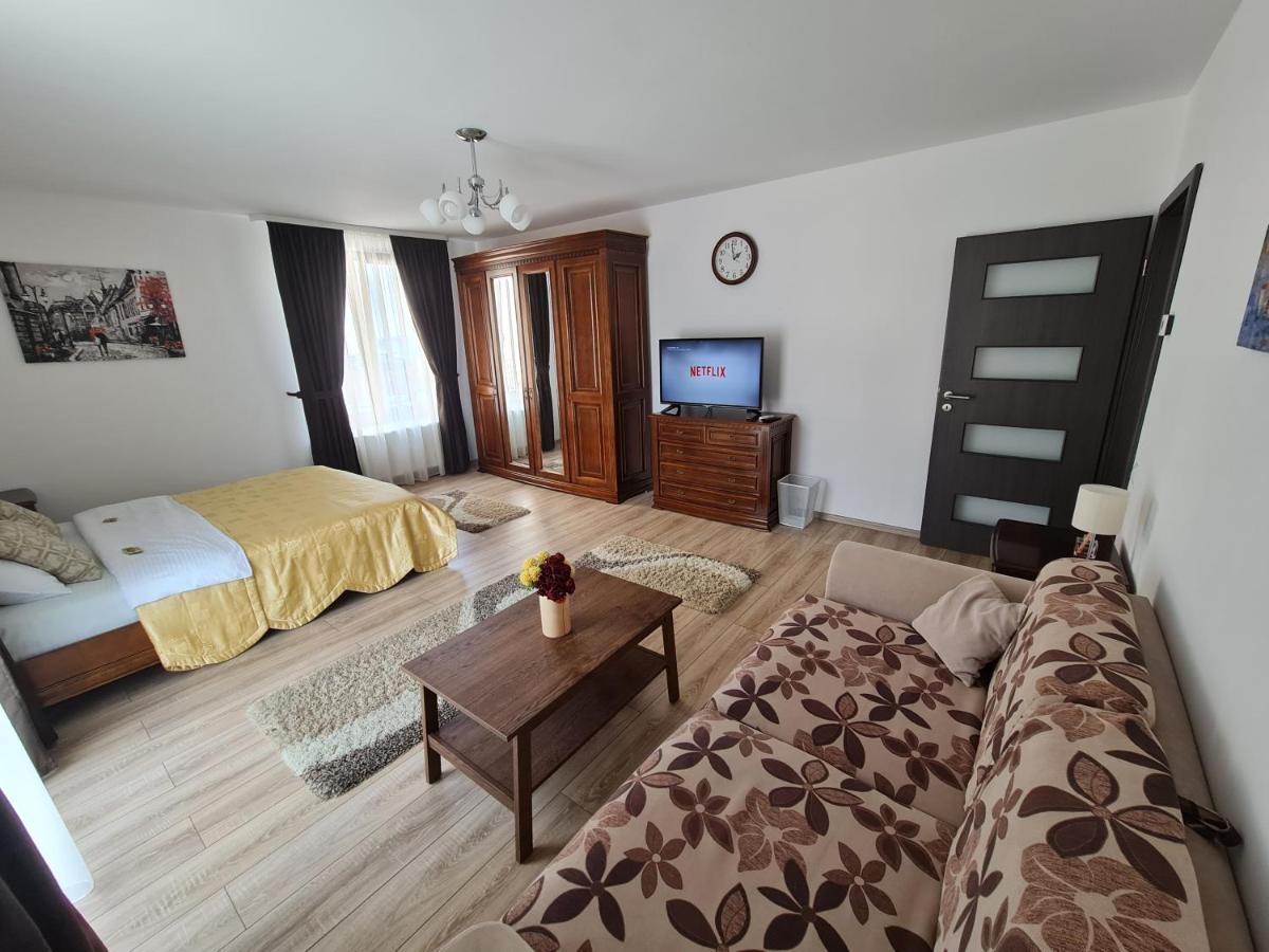 Select City Center Târgu-Mureş Екстериор снимка